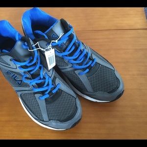 New Fila Men’s Athletic Running Shoes